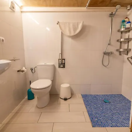 Australia Loft Next To The *